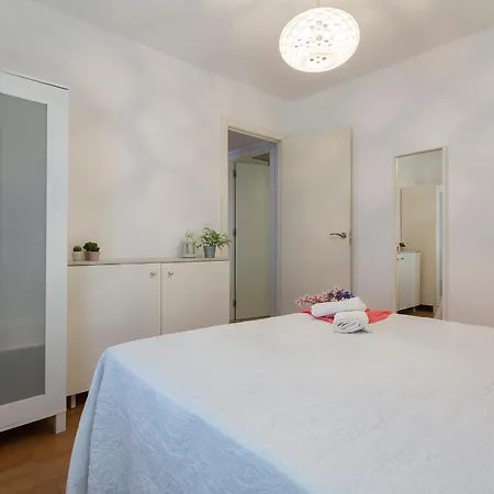 Apartment Centrico Tranquilo 2 *